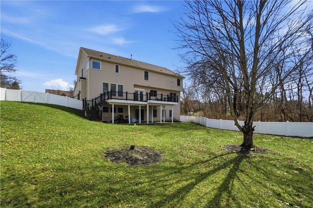 75 Triple Crown Circle, Springboro, OH 45066