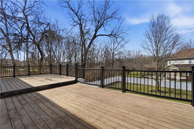 75 Triple Crown Circle, Springboro, OH 45066