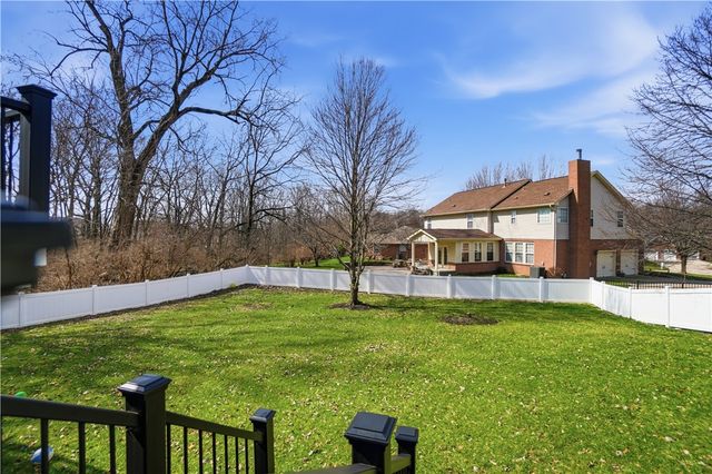 75 Triple Crown Circle, Springboro, OH 45066