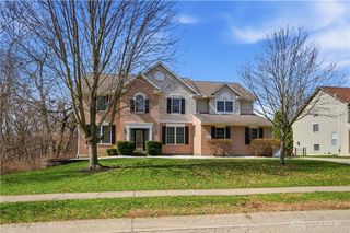 75 Triple Crown Circle, Springboro, OH 45066