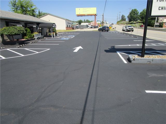 1456 Lincoln Hwy, N Versailles, PA 15137