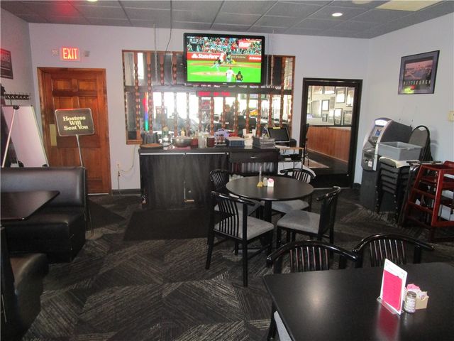 1456 Lincoln Hwy, N Versailles, PA 15137