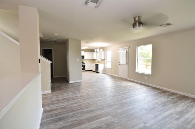13416 Marie LN, Manor, TX 78653