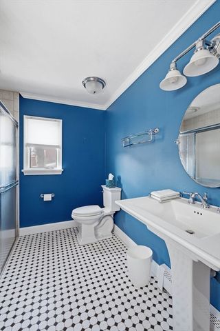 11 Hampshire St, Everett, MA 02149