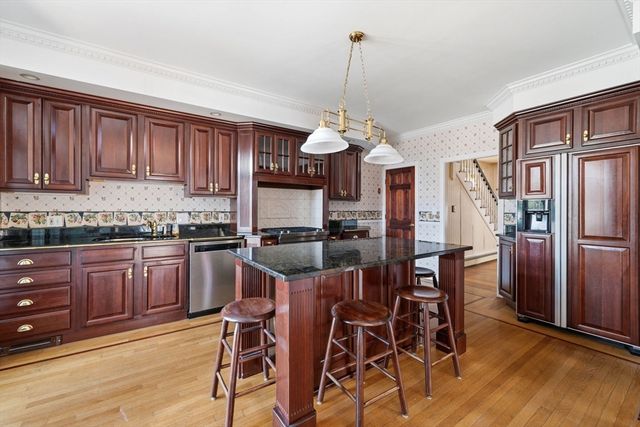 11 Hampshire St, Everett, MA 02149