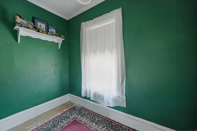 11 Hampshire St, Everett, MA 02149