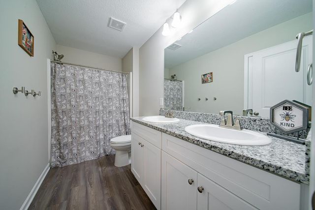 81 Wood Hill Drive, Smiths Station, AL 36877