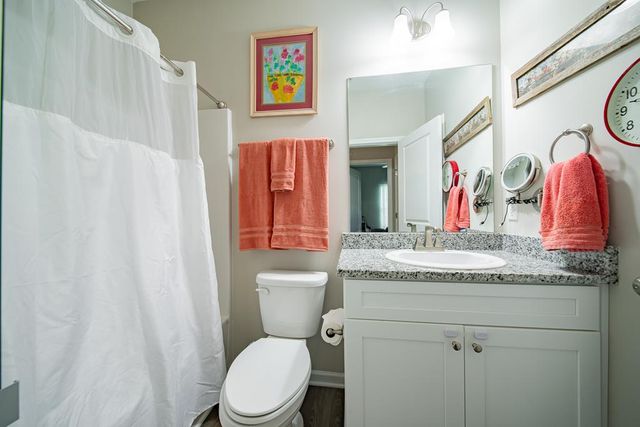 81 Wood Hill Drive, Smiths Station, AL 36877