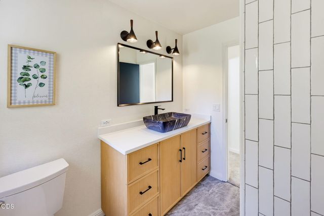3806 Jumpoff Joe Creek Road, Grants Pass, OR 97526