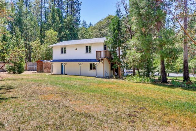 3806 Jumpoff Joe Creek Road, Grants Pass, OR 97526