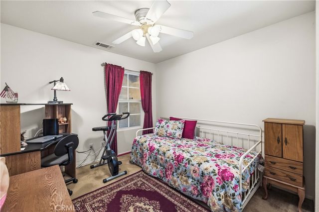 3124 E Newgrove, Lancaster, CA 93535