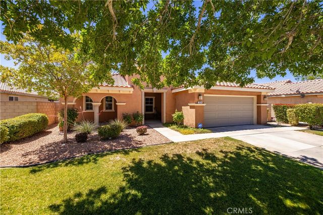 3124 E Newgrove, Lancaster, CA 93535