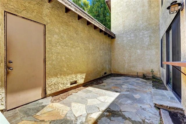 8241 Mason Avenue C, Winnetka, CA 91306
