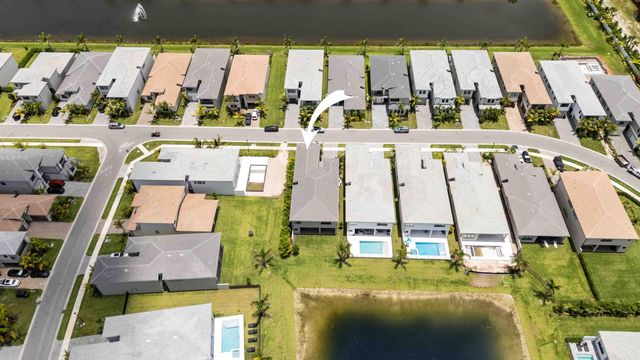 9898 Juniper Bay Avenue, Boca Raton, FL 33434