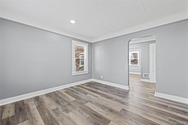 19210 Conley Street, Detroit, MI 48234