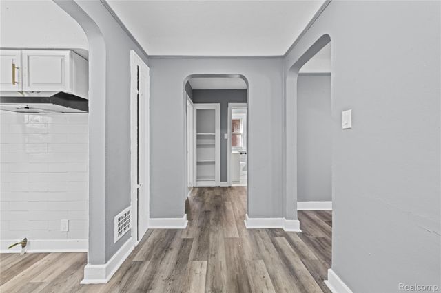 19210 Conley Street, Detroit, MI 48234