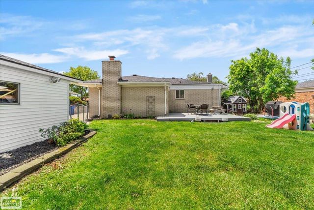 30232 Gloede Drive, Warren, MI 48088