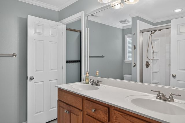 67 Gem Drive, Rossville, GA 30741
