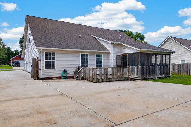 67 Gem Drive, Rossville, GA 30741