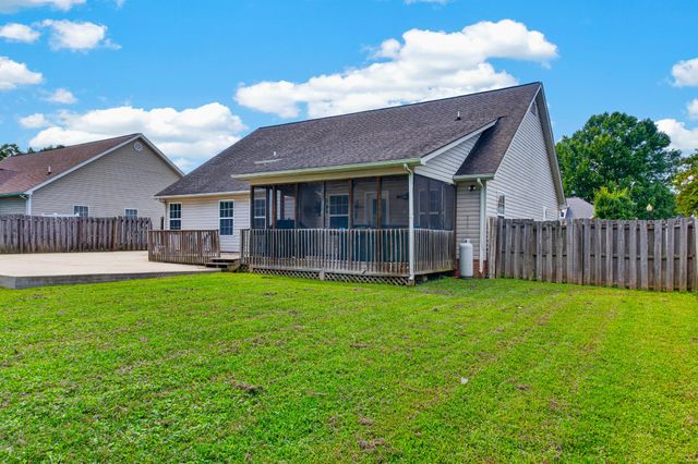 67 Gem Drive, Rossville, GA 30741