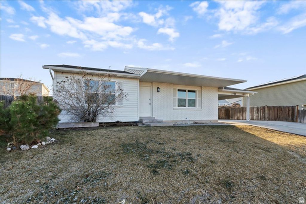 7797 W MAYTIME DR, Magna, UT 84044