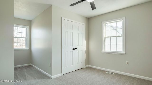 13005 Lavenia Ln, Louisville, KY 40272