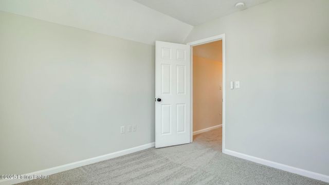 13005 Lavenia Ln, Louisville, KY 40272