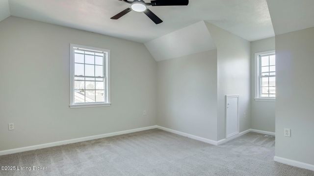 13005 Lavenia Ln, Louisville, KY 40272