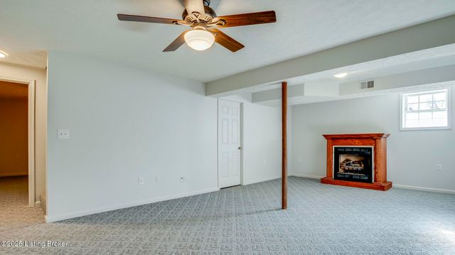 13005 Lavenia Ln, Louisville, KY 40272