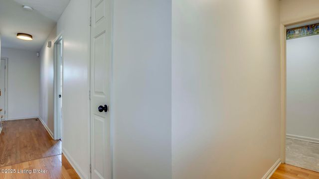 13005 Lavenia Ln, Louisville, KY 40272