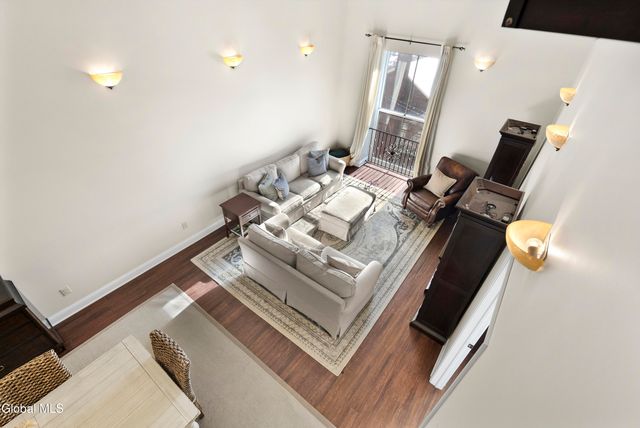 5 Spring Street APT 404, Saratoga Springs, NY 12866