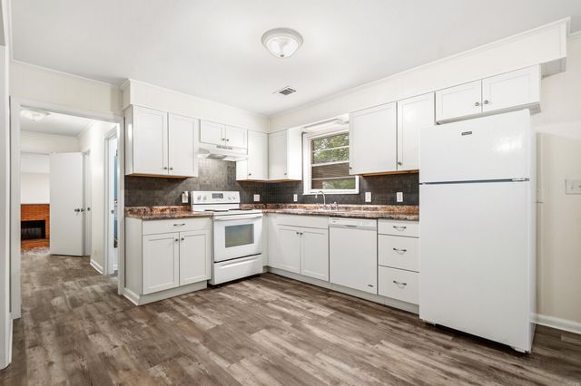 839 Bellaire Drive, Hot Springs National Park, AR 71901