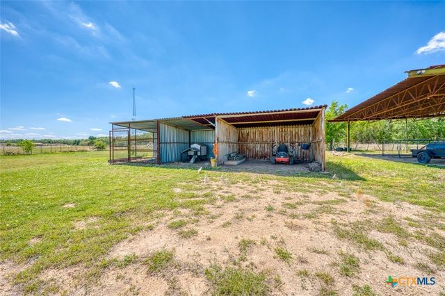 815 County Road 226, Florence, TX 76527