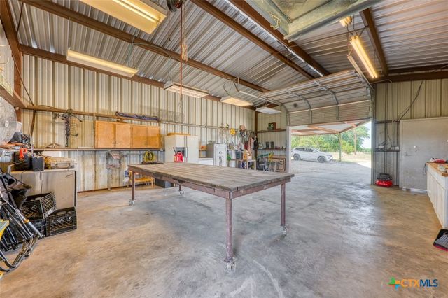 815 County Road 226, Florence, TX 76527