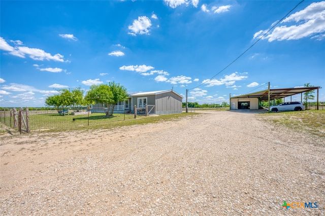 815 County Road 226, Florence, TX 76527