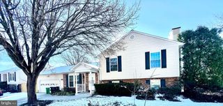 8017 TIFFANY LN, Lanham, MD 20706