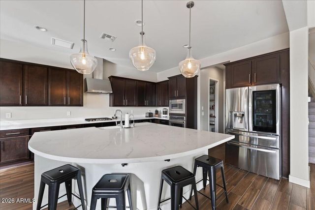 16303 N 2ND Avenue, Phoenix, AZ 85023