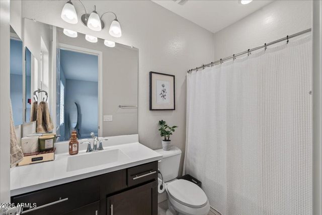 16303 N 2ND Avenue, Phoenix, AZ 85023