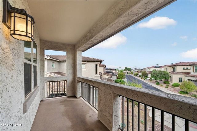 16303 N 2ND Avenue, Phoenix, AZ 85023