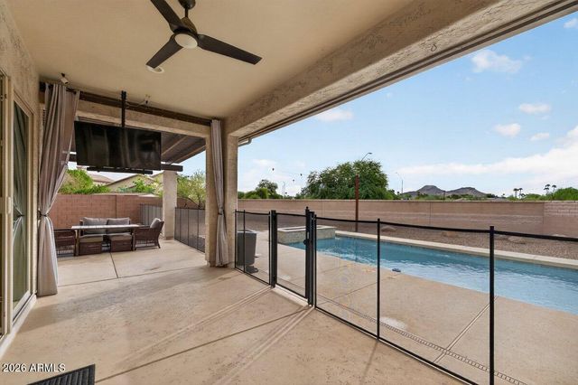 16303 N 2ND Avenue, Phoenix, AZ 85023