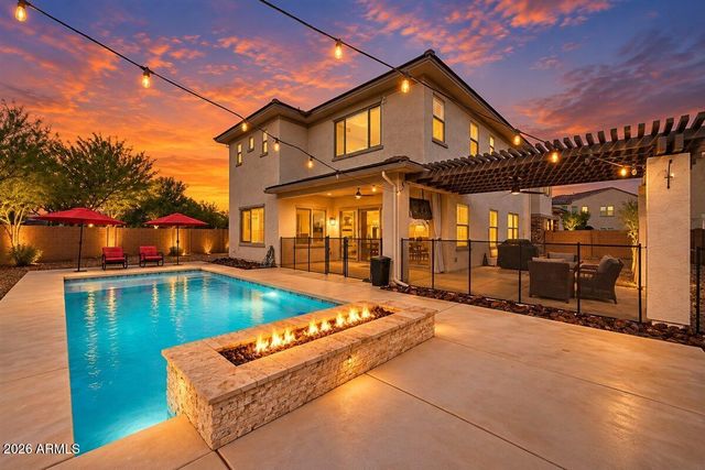 16303 N 2ND Avenue, Phoenix, AZ 85023