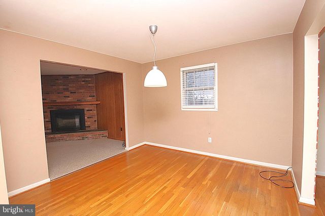 13404 DOWLAIS DR, Rockville, MD 20853