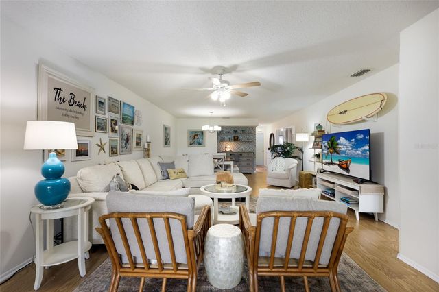 7133 28TH AVENUE W 7133, Bradenton, FL 34209