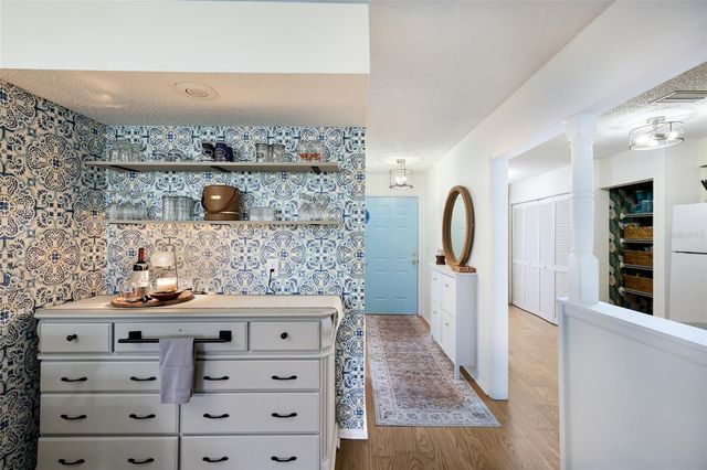 7133 28TH AVENUE W 7133, Bradenton, FL 34209