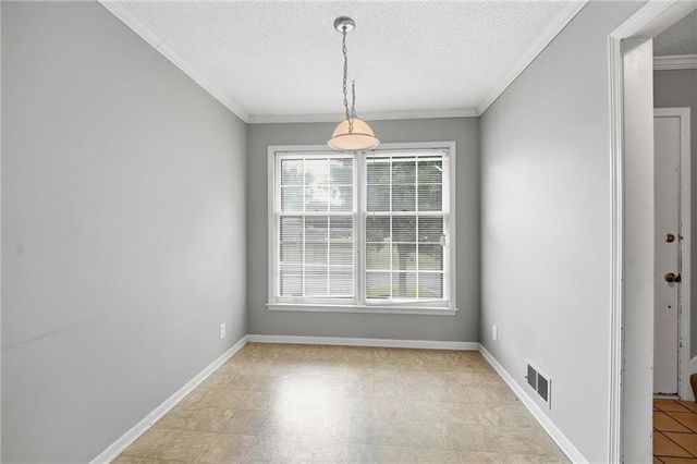 7460 Nall Avenue, Prairie Village, KS 66208