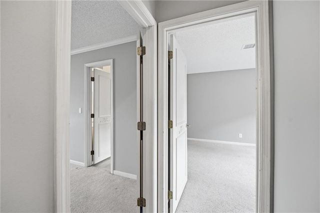 7460 Nall Avenue, Prairie Village, KS 66208