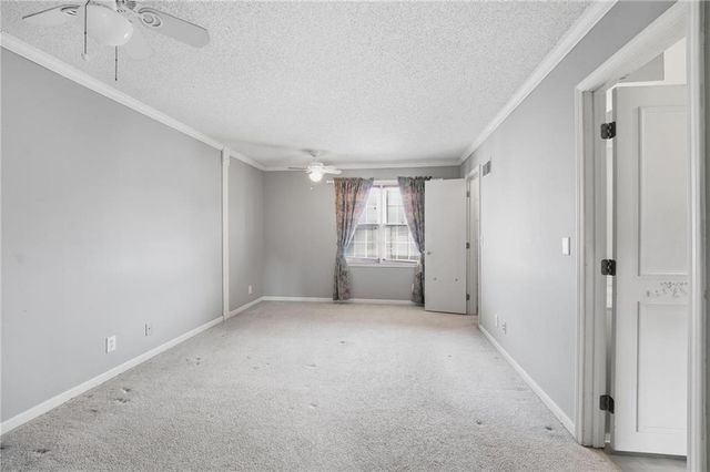 7460 Nall Avenue, Prairie Village, KS 66208