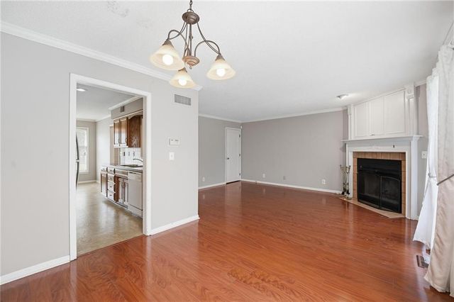 7460 Nall Avenue, Prairie Village, KS 66208