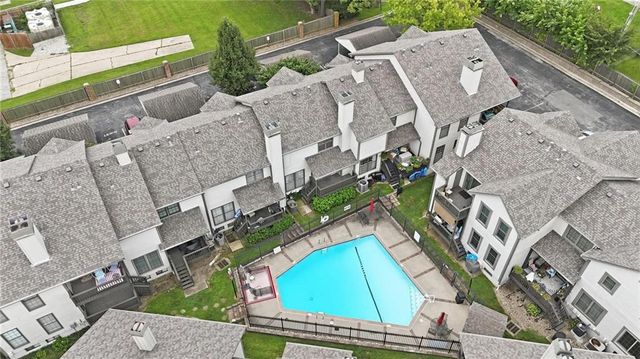 7460 Nall Avenue, Prairie Village, KS 66208