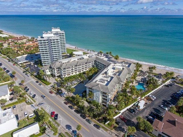 3554 Ocean Drive 302, Vero Beach, FL 32963